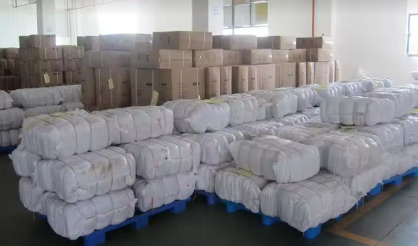 Ningbo Welwork Ppe Co., Ltd. productielijn van de fabrikant
